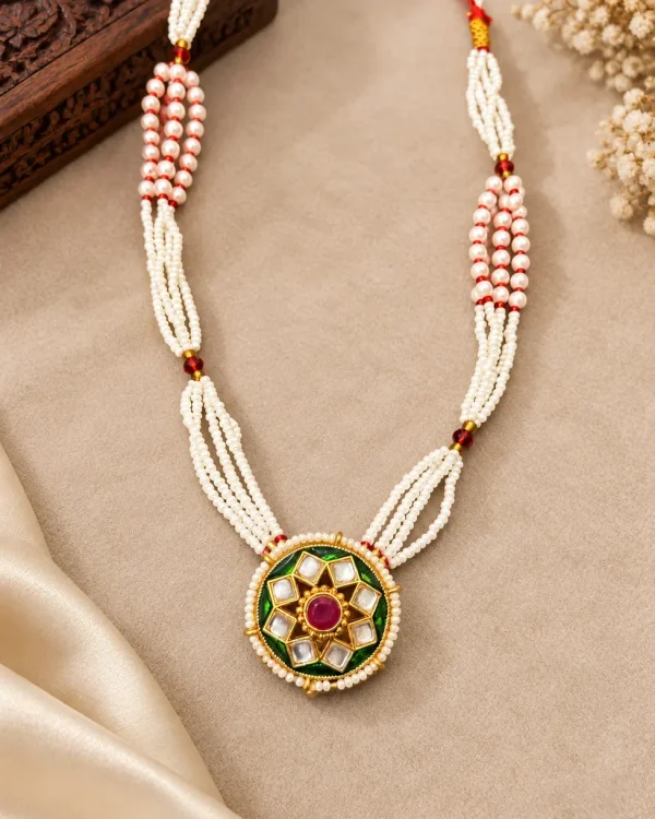 Kundan Rakdi with Moti Piroi